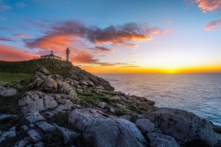 133. Cabo e faro Touriñán