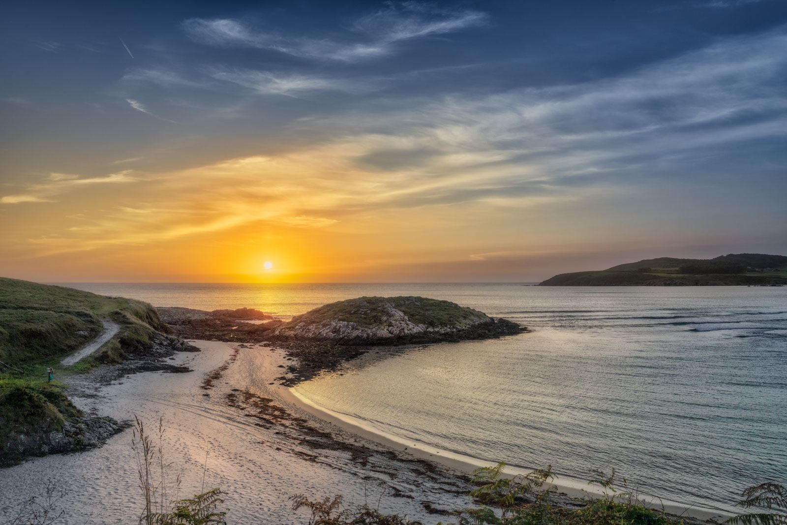 Praia de Lires en Cee al atardecer