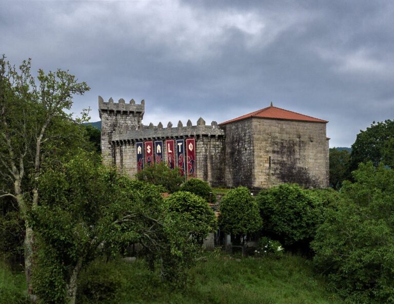 91. Castelo de Vimianzo