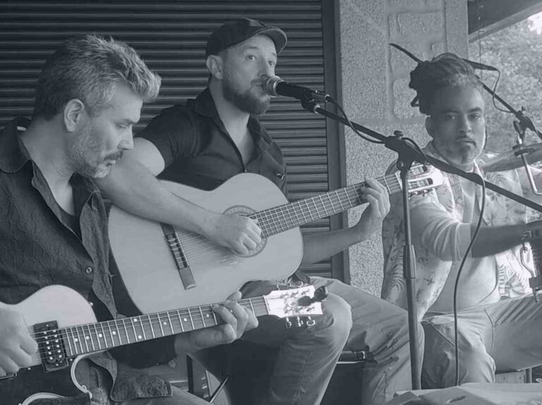 Concerto grupo brasukas en camping lago mar