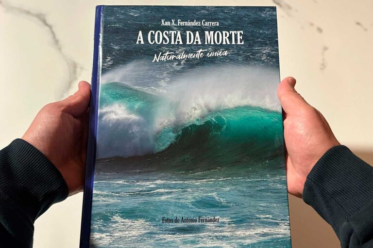 Portada Libro Costa da Morte Naturalmente Única