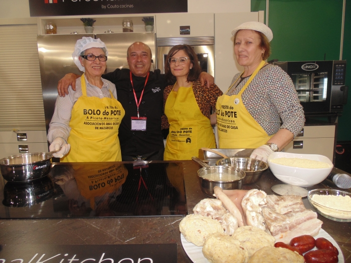 El Showcooking Del Bolo Do Pote Desbordo La Capacidad Del Aula En Xantar Ourense 1549806804