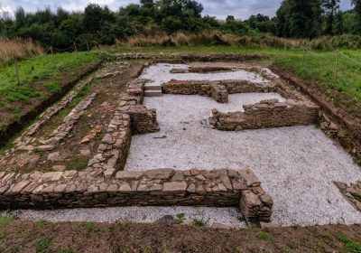 107. Restos dunha domus romana no xacemento de Pedra do Altar, en Brandomil