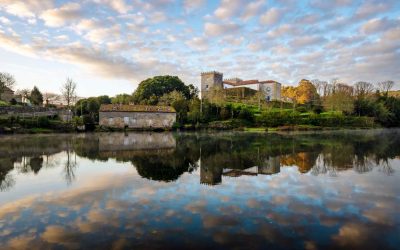Conxunto Histórico Artístico de Cereixo visto desde el Río Porto