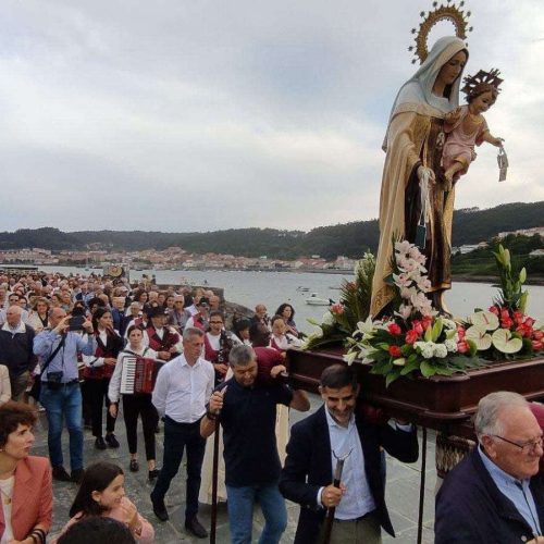 Foto 31. procesión virxe do carmen