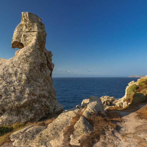 Faro Y Piedras De Punta Nariga En Malpica 3