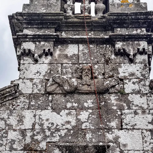 Iglesia de San Martiño de Olveira