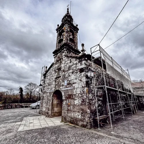 Iglesia de San Martiño de Olveira