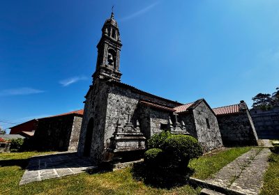 Iglesia de santiago de berdeogas en dumbría 00005