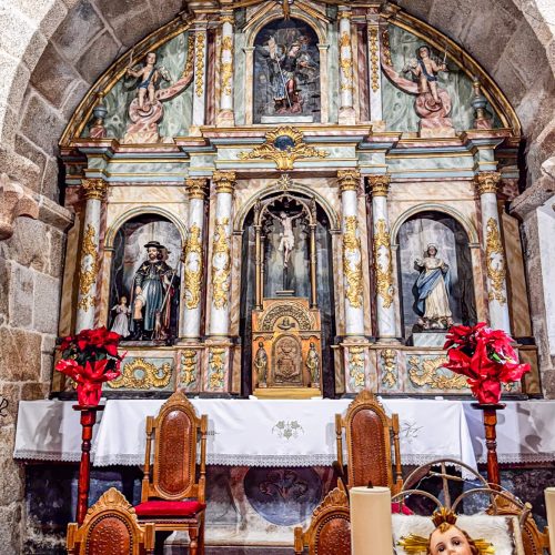 Igrexa de San Miguel de Treos