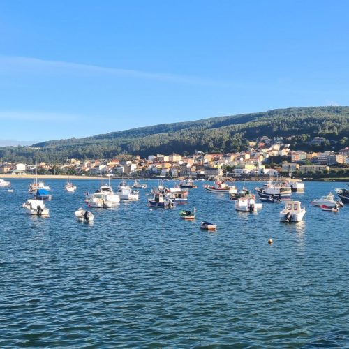 Vistas Dos Barcos Na Ría De Corcubión