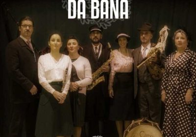 Cartel de la actuación de Os Campantes da Baña en la Foliada de la Carballeira de Zas