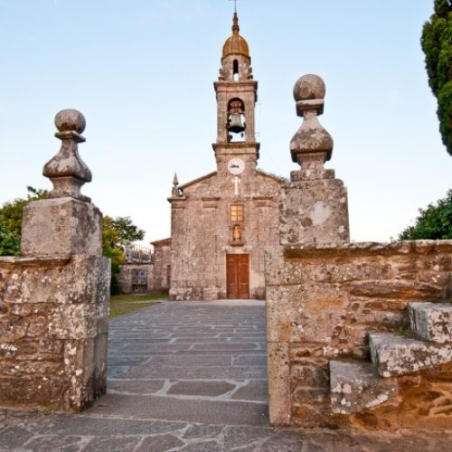 Iglesia San Martiño de Cores