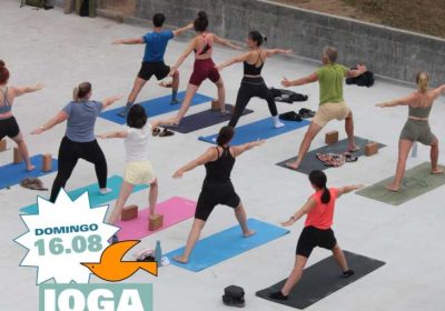 Cartel de sesión de ioga en Camping Lago-Mar con Lila Búa, domingo 16 de agosto a las 10:00.