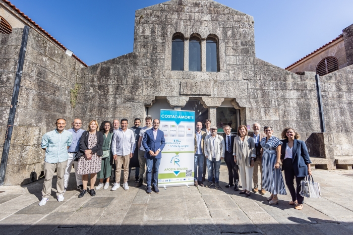 La Asociación de Profesionales del Sector Turístico de la Costa da Morte (APTCM) presenta en Santiago de Compostela su campaña gastronómica “Meses con R